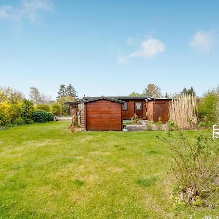 2 Bedroom Amazing In Nyaraló Slagelse